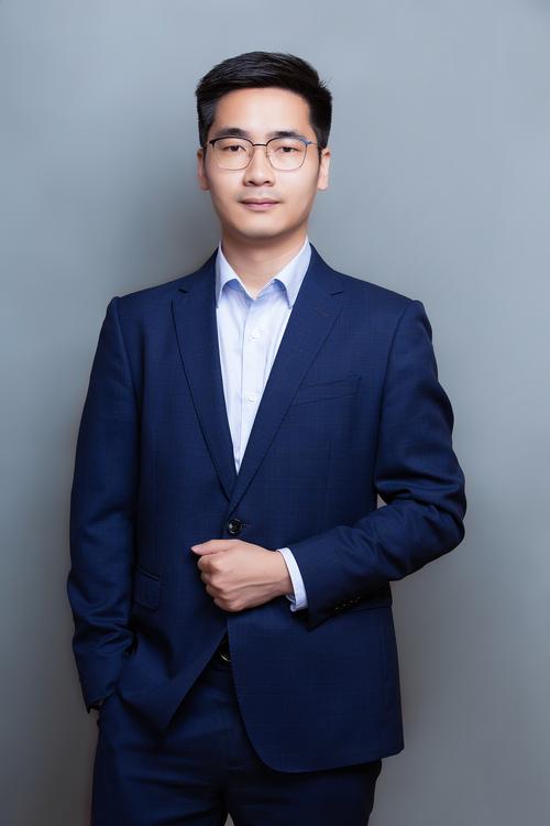 廉东晓 现场执行负责人